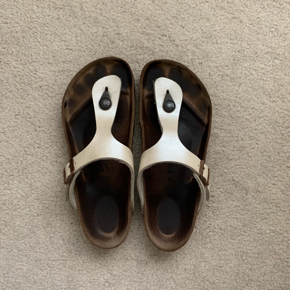 Birkenstock gizeh sandals